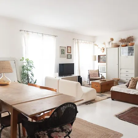 Apartmán Bright - Near Marche Belleville Paříž
